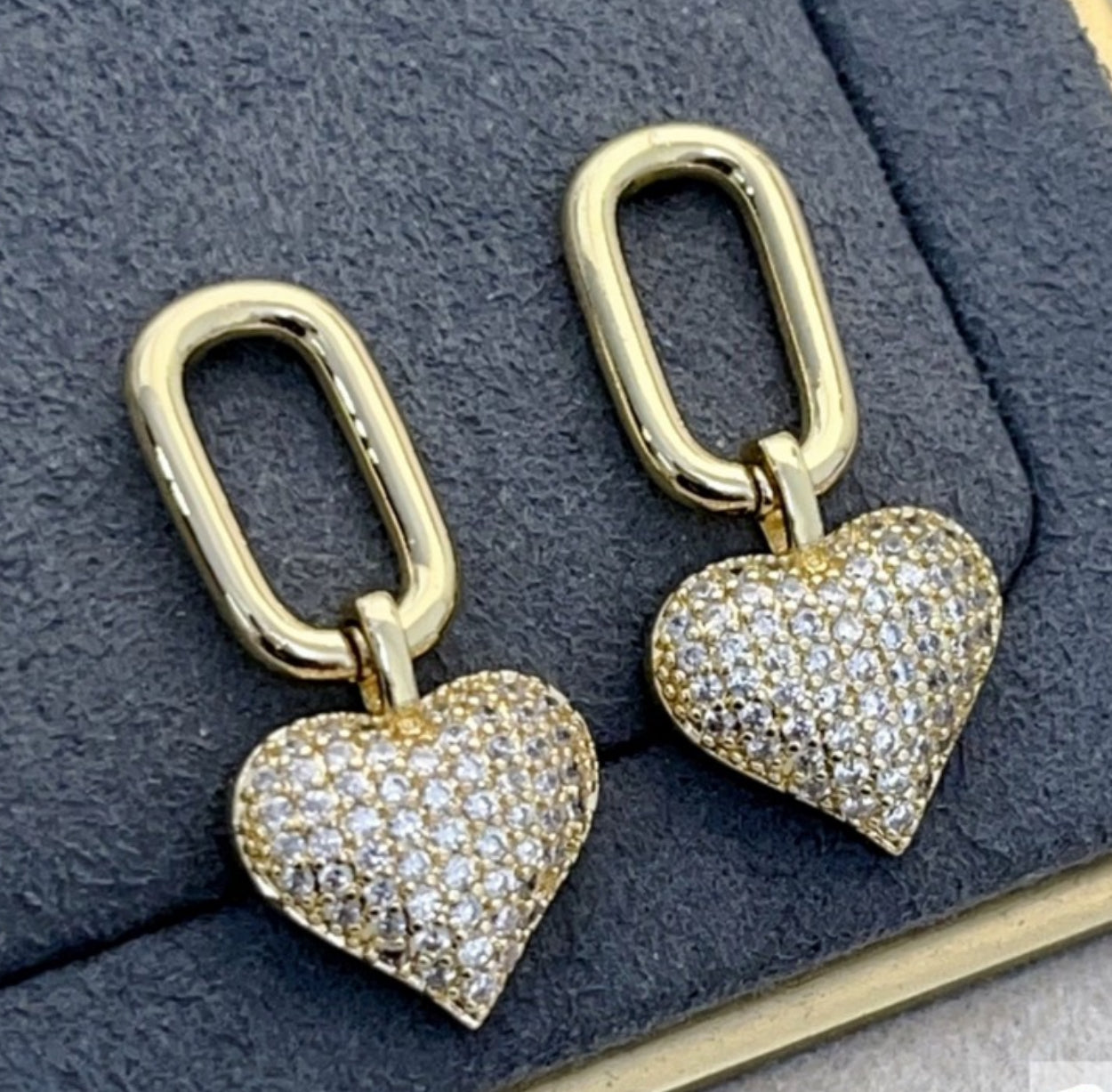 ARETES #411