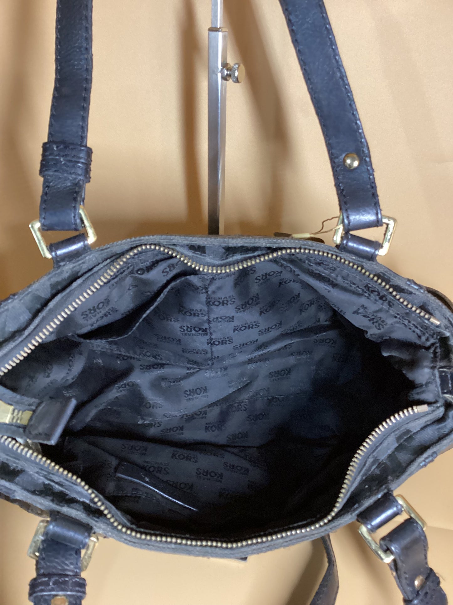 MICHAEL KORS #114 PRELOVED