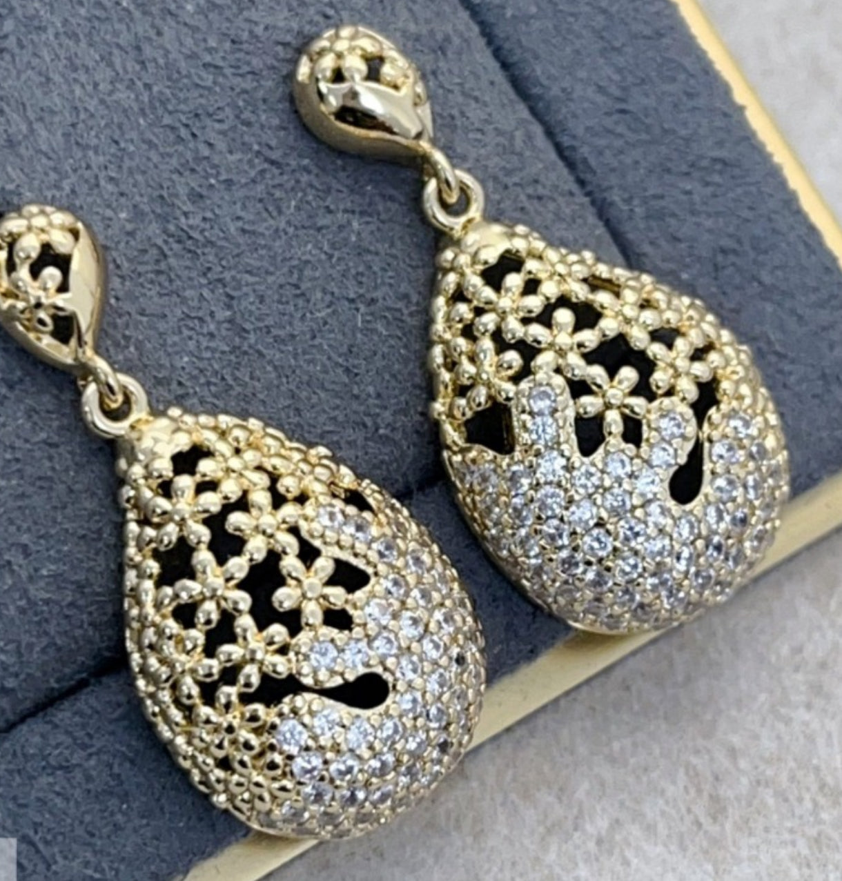 ARETES #409
