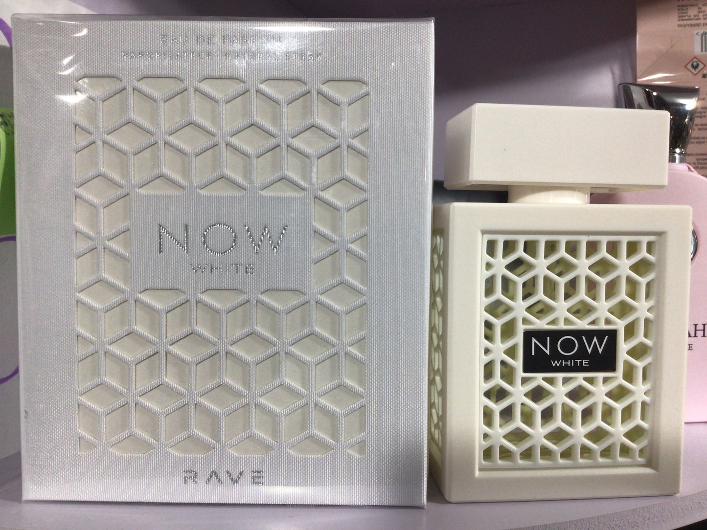 Now White RAVE perfume #112