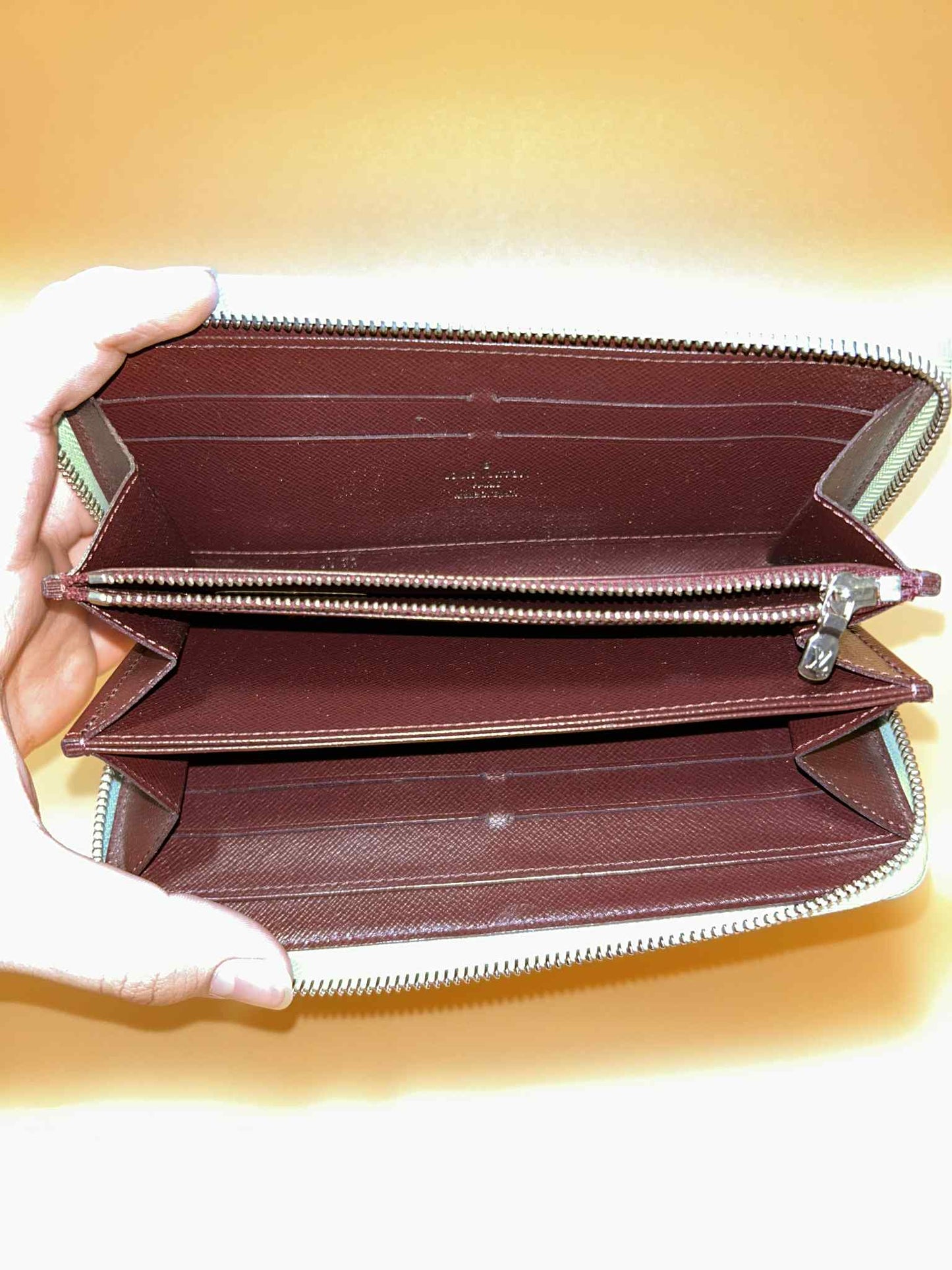 Louis Vuitton #315 preloved