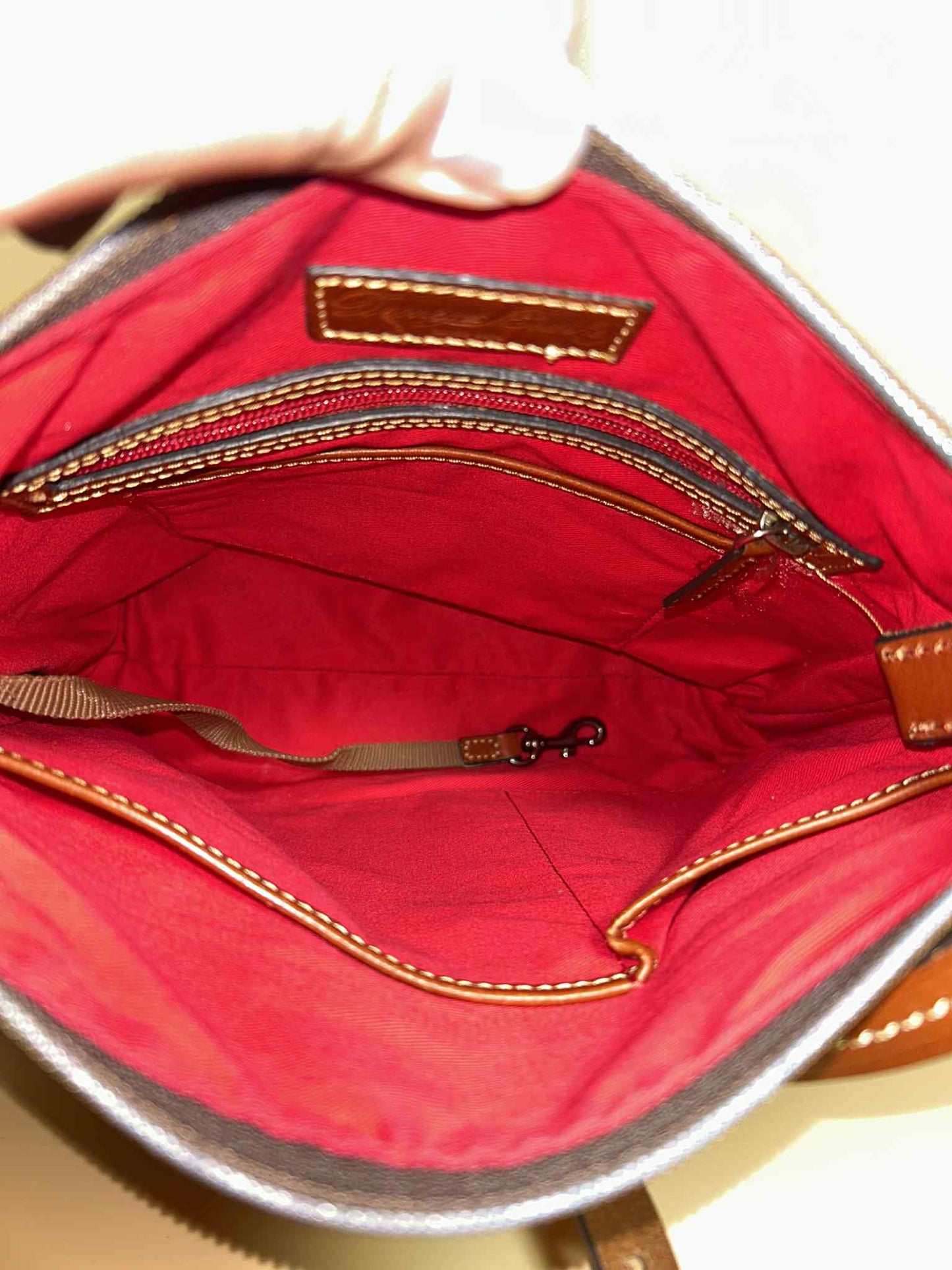 Dooney & Bourke #194 preloved