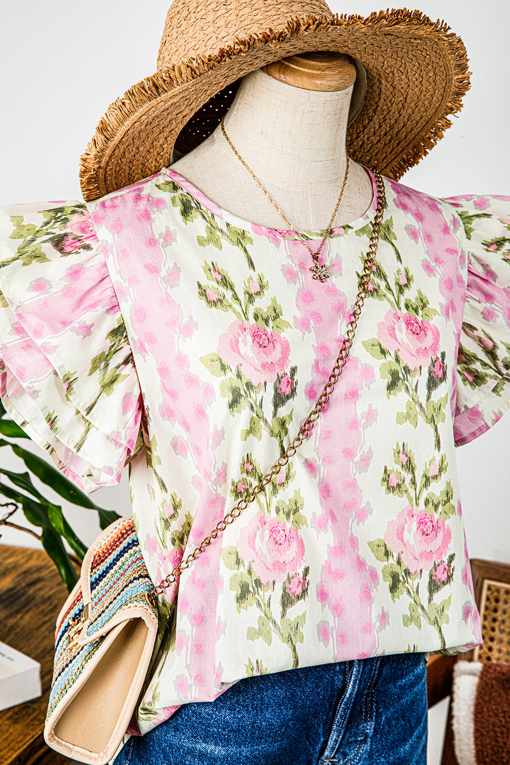 Top de verano con estampado floral rosa y mangas con volantes #5