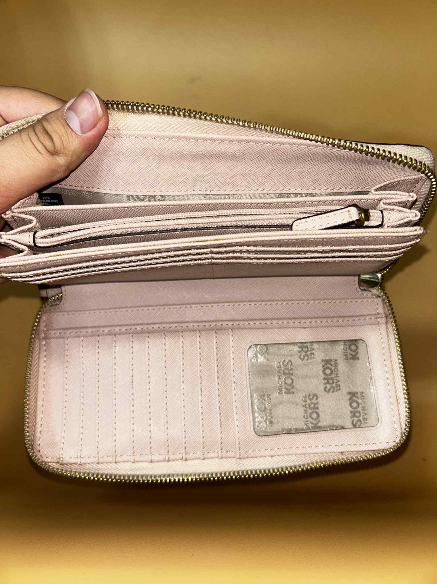 Michael Kors #144 preloved