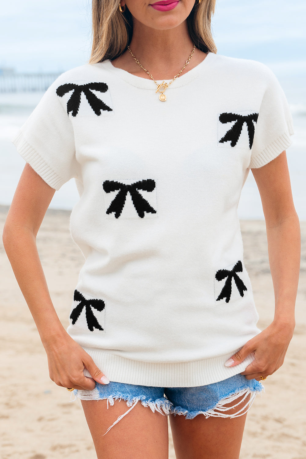 White Bow Pattern Knit Short Sleeve Sweater #17