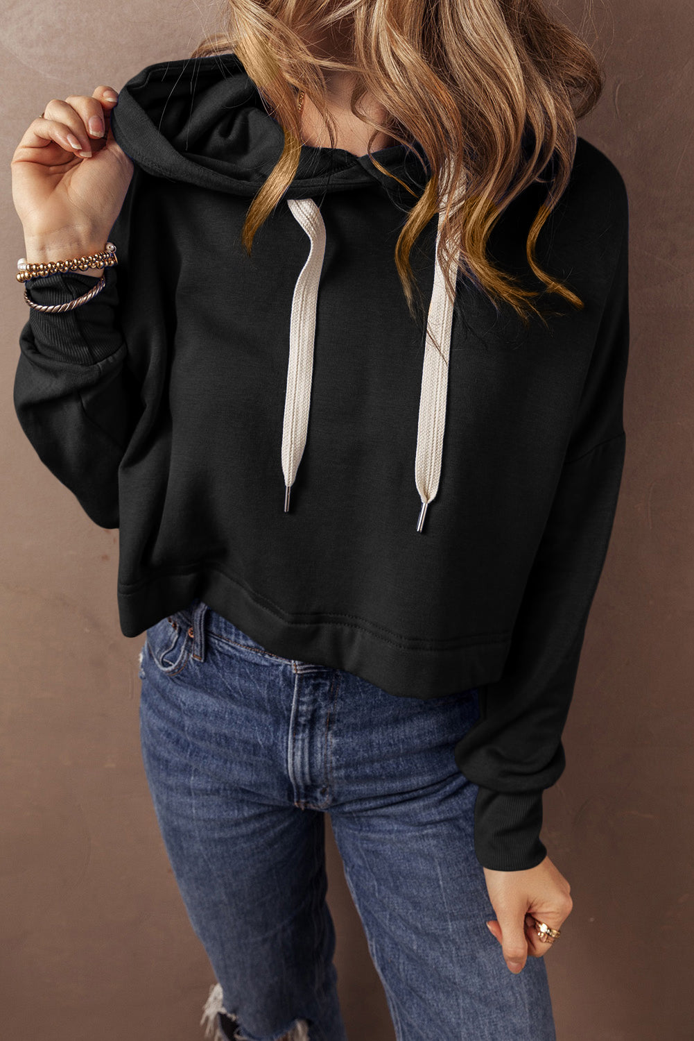 Black Solid Drop Shoulder Drawstring Cropped Hoodie #105