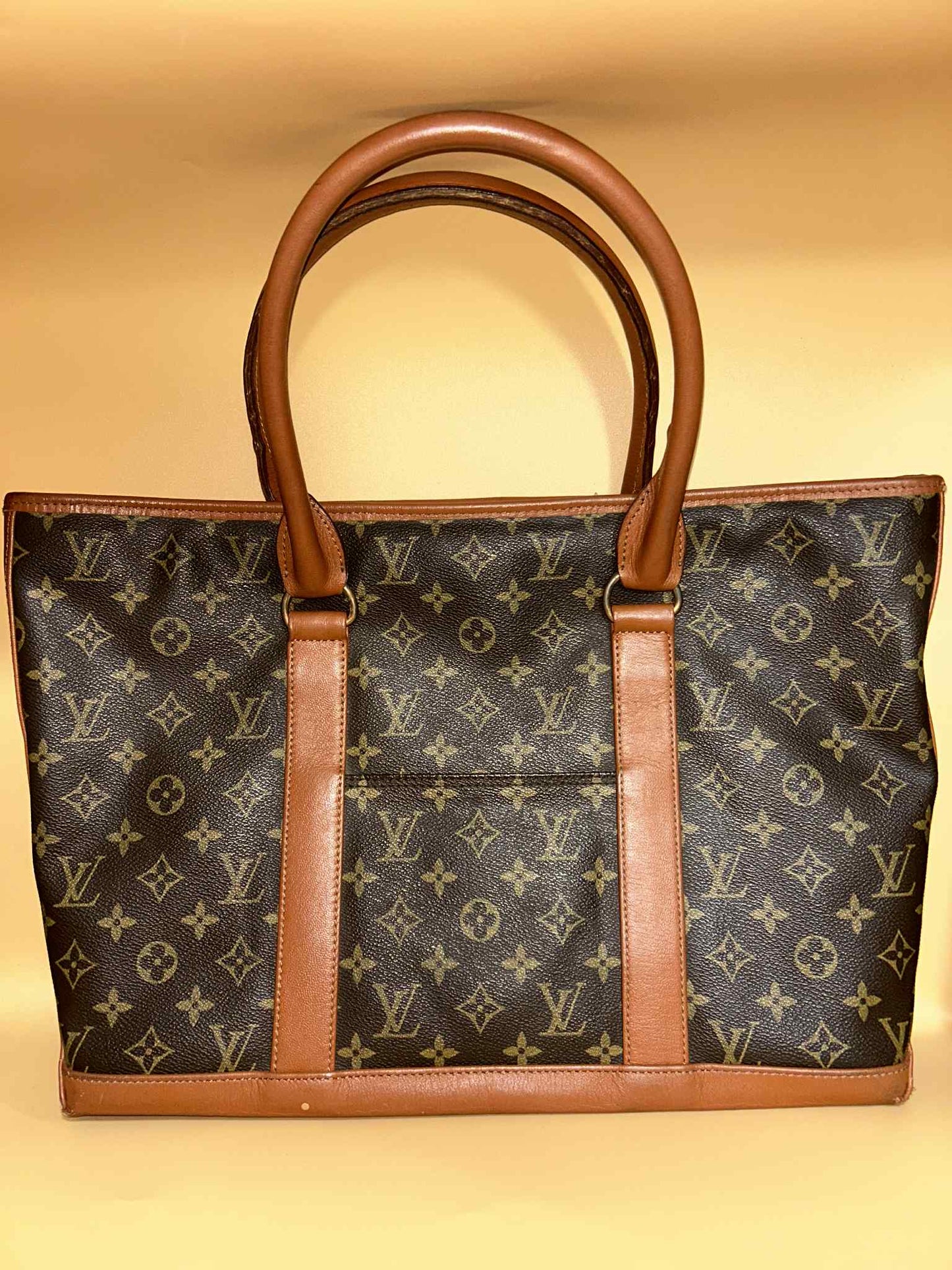 Louis Vuitton #343 preloved