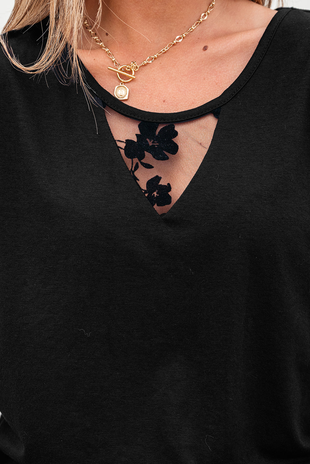 Black Flora Lace Patchwork Crew Neck T Shirt 260