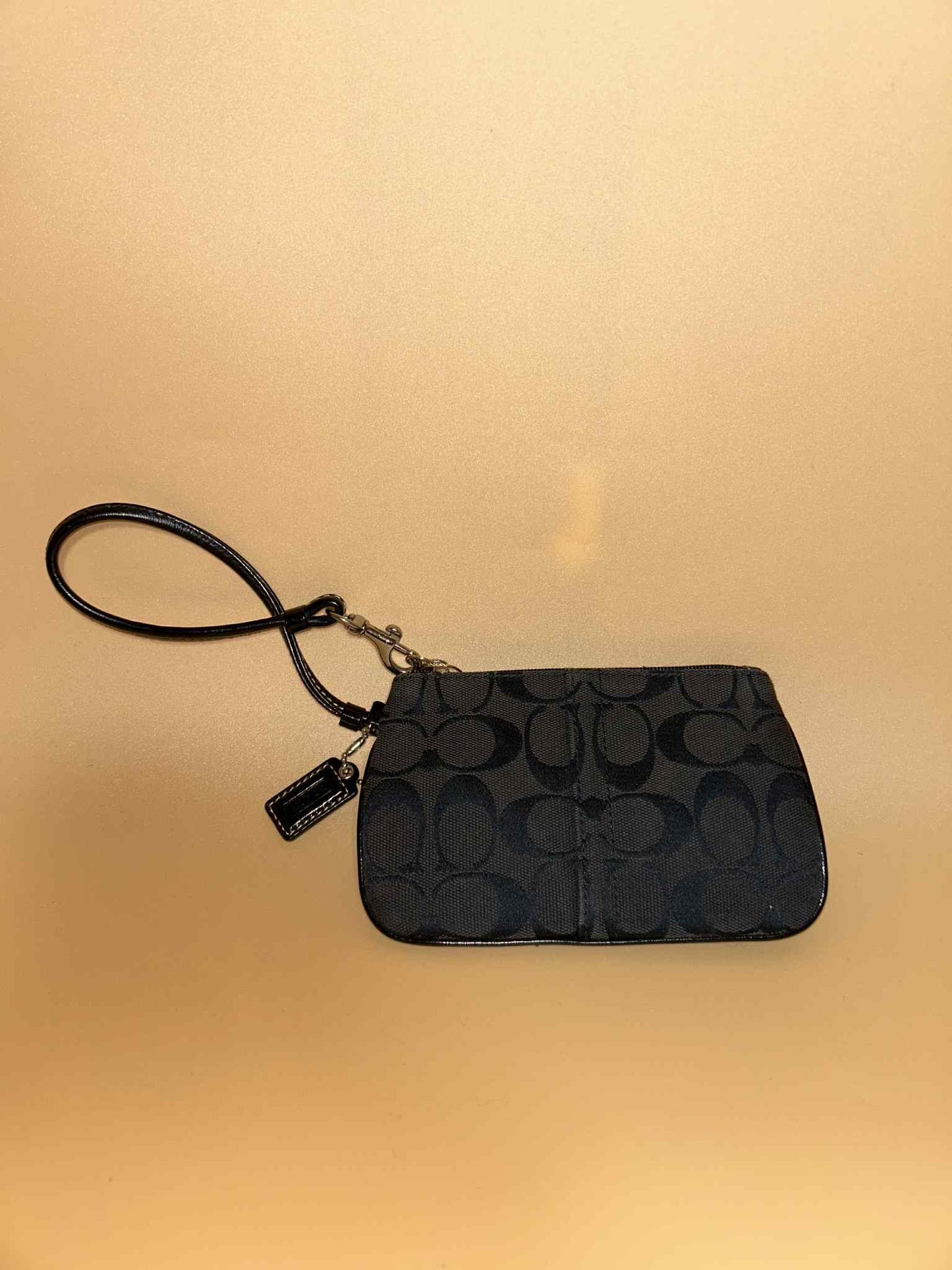 Coach #204 preloved