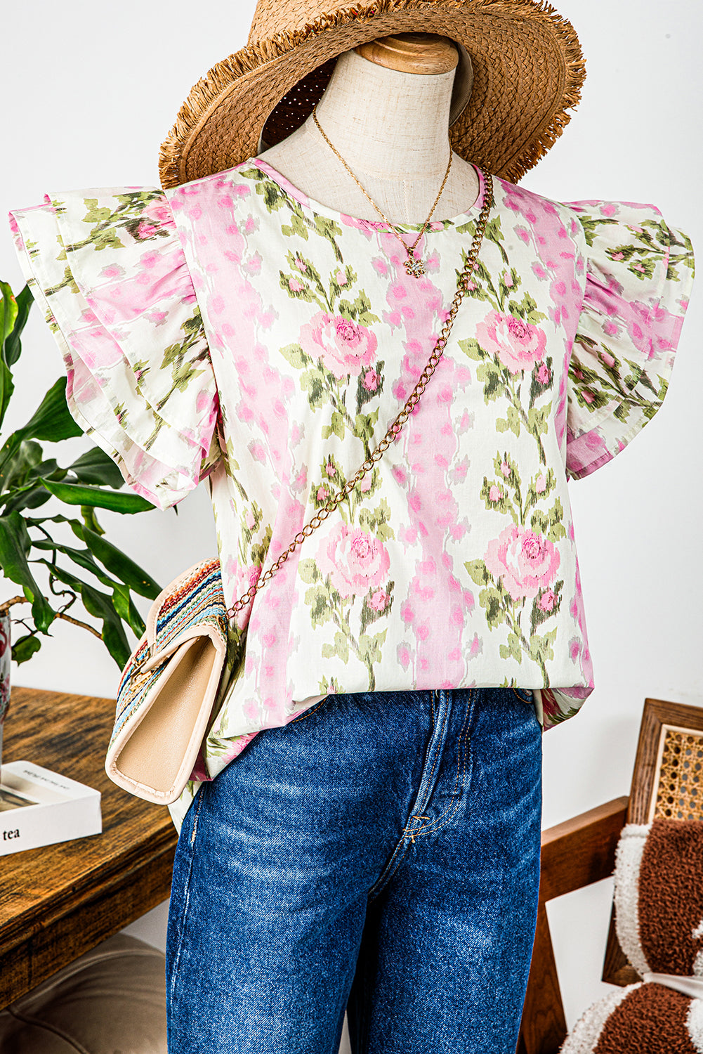 Top de verano con estampado floral rosa y mangas con volantes #5