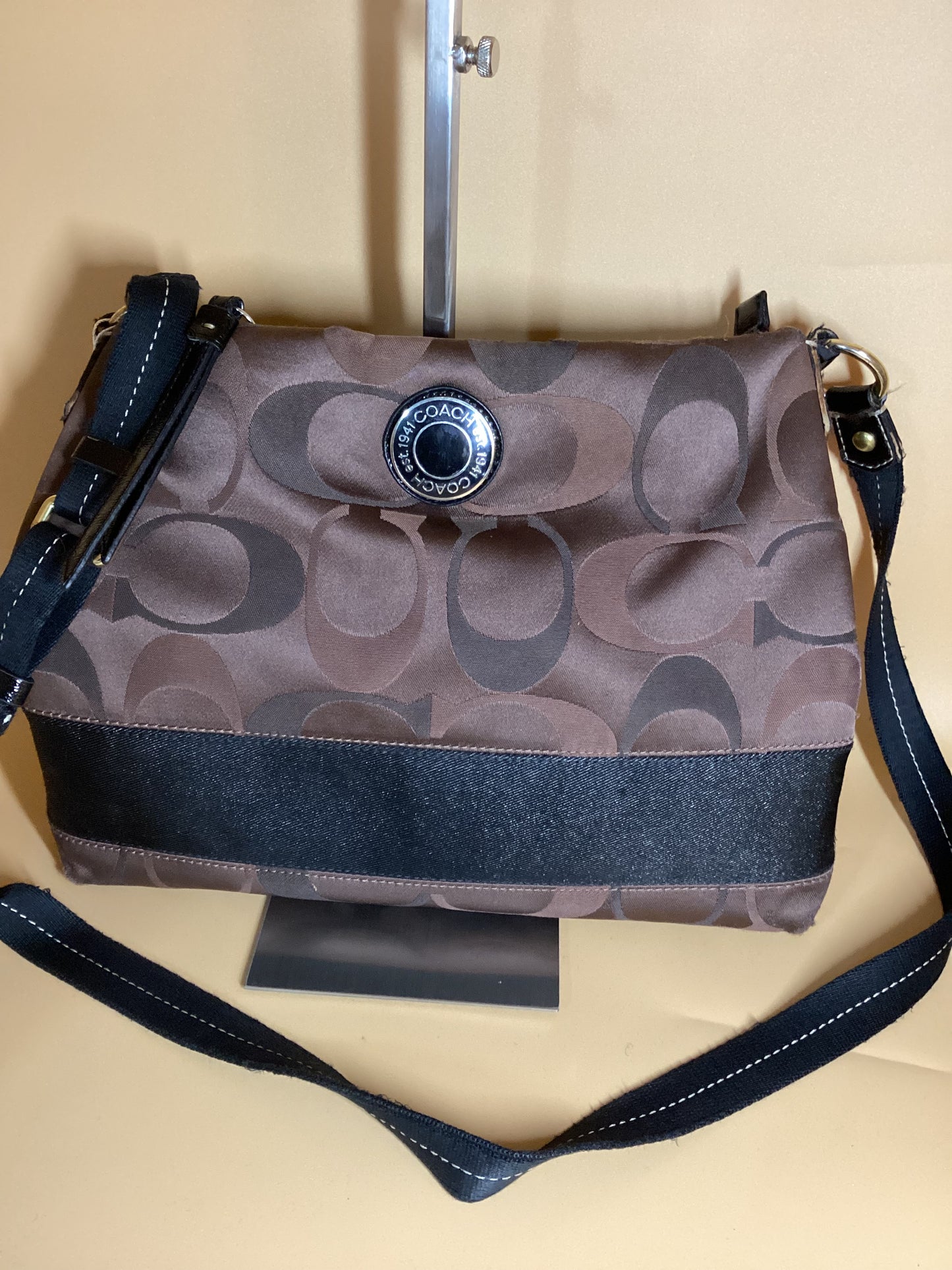 COACH PRELOVED #103