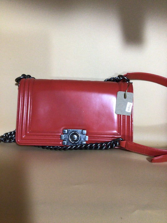 Chanel boy flap red #402