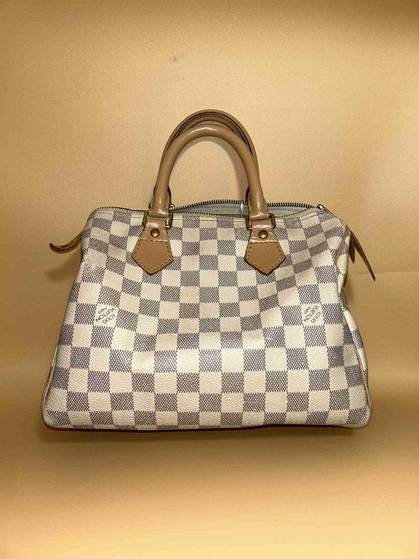 Louis Vuitton #209 preloved