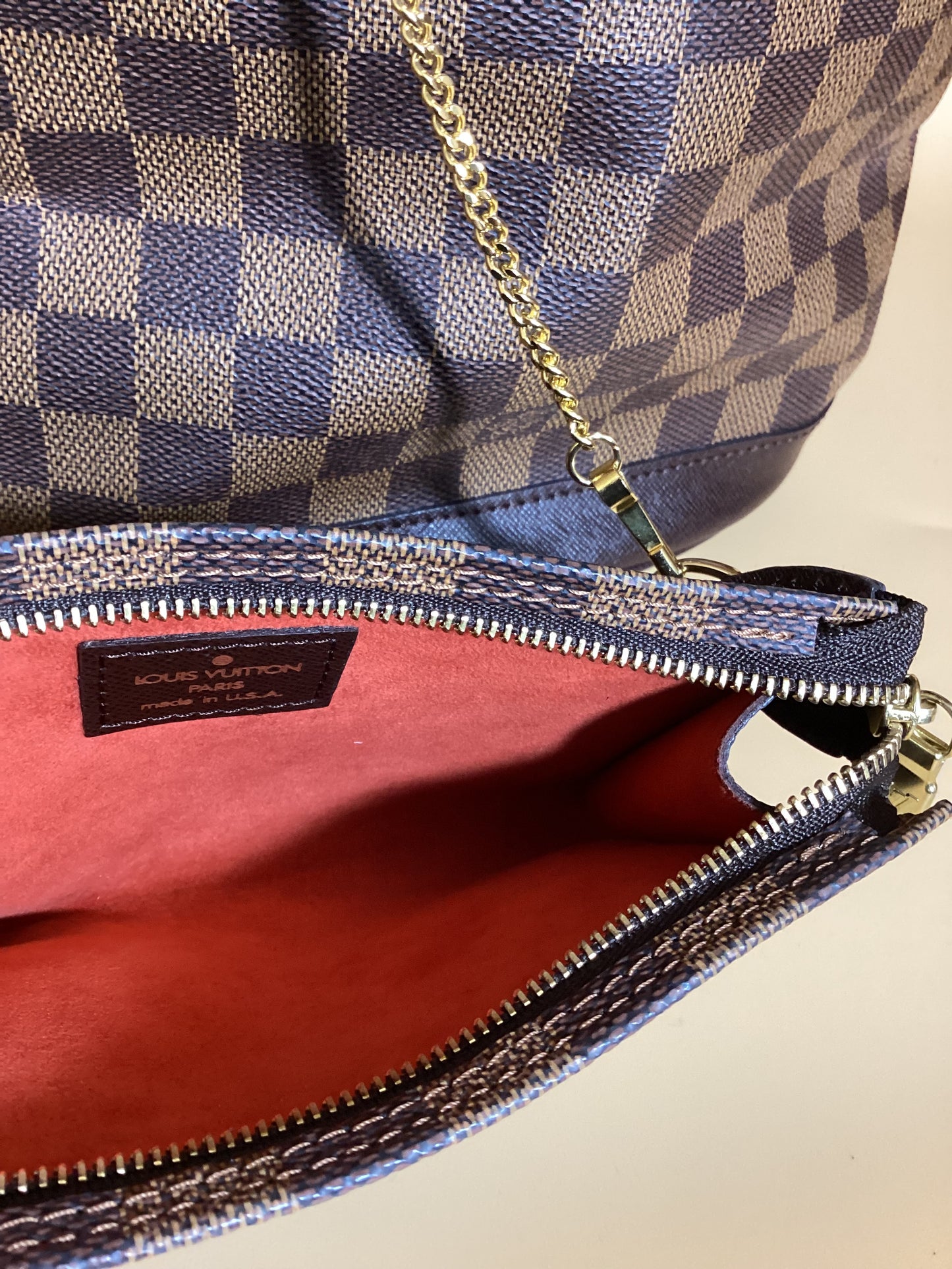 Louis Vuitton #233 PRELOVED