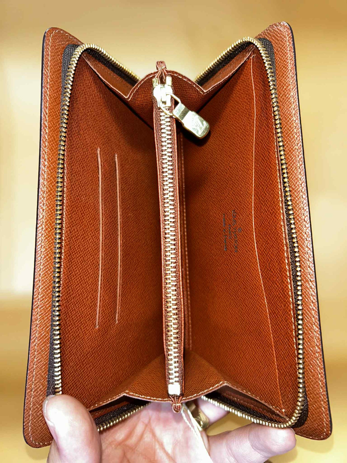 Louis Vuitton #136 preloved