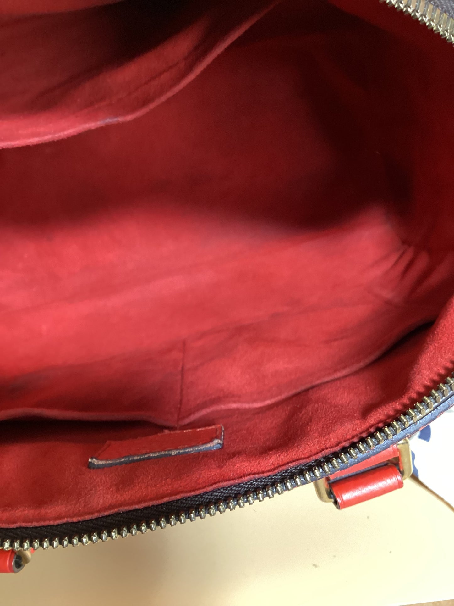 LOUIS VUITTON #226 PRELOVED