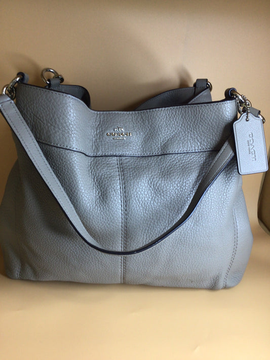Coach PRELOVED #79