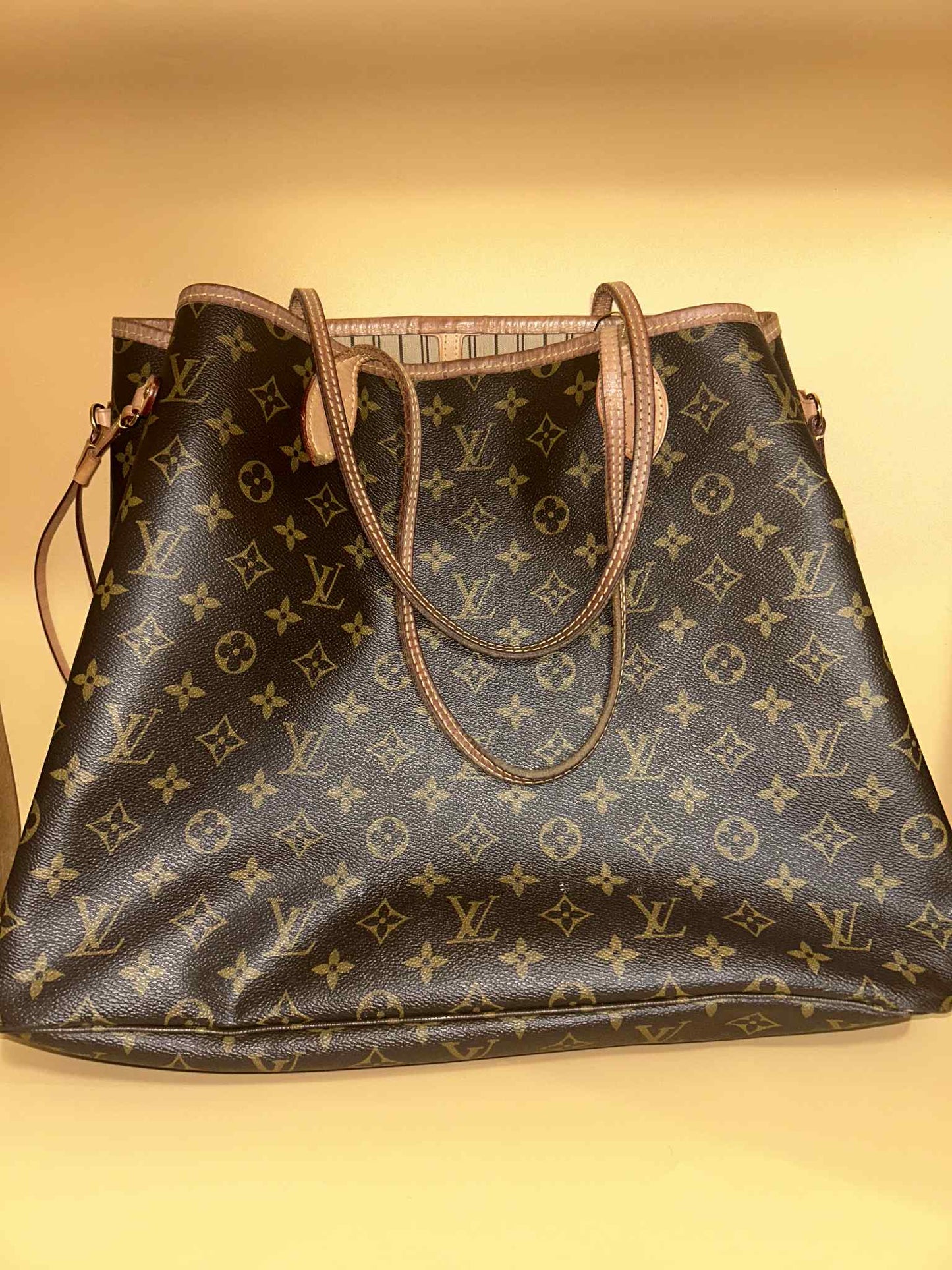 Louis Vuitton #350 preloved