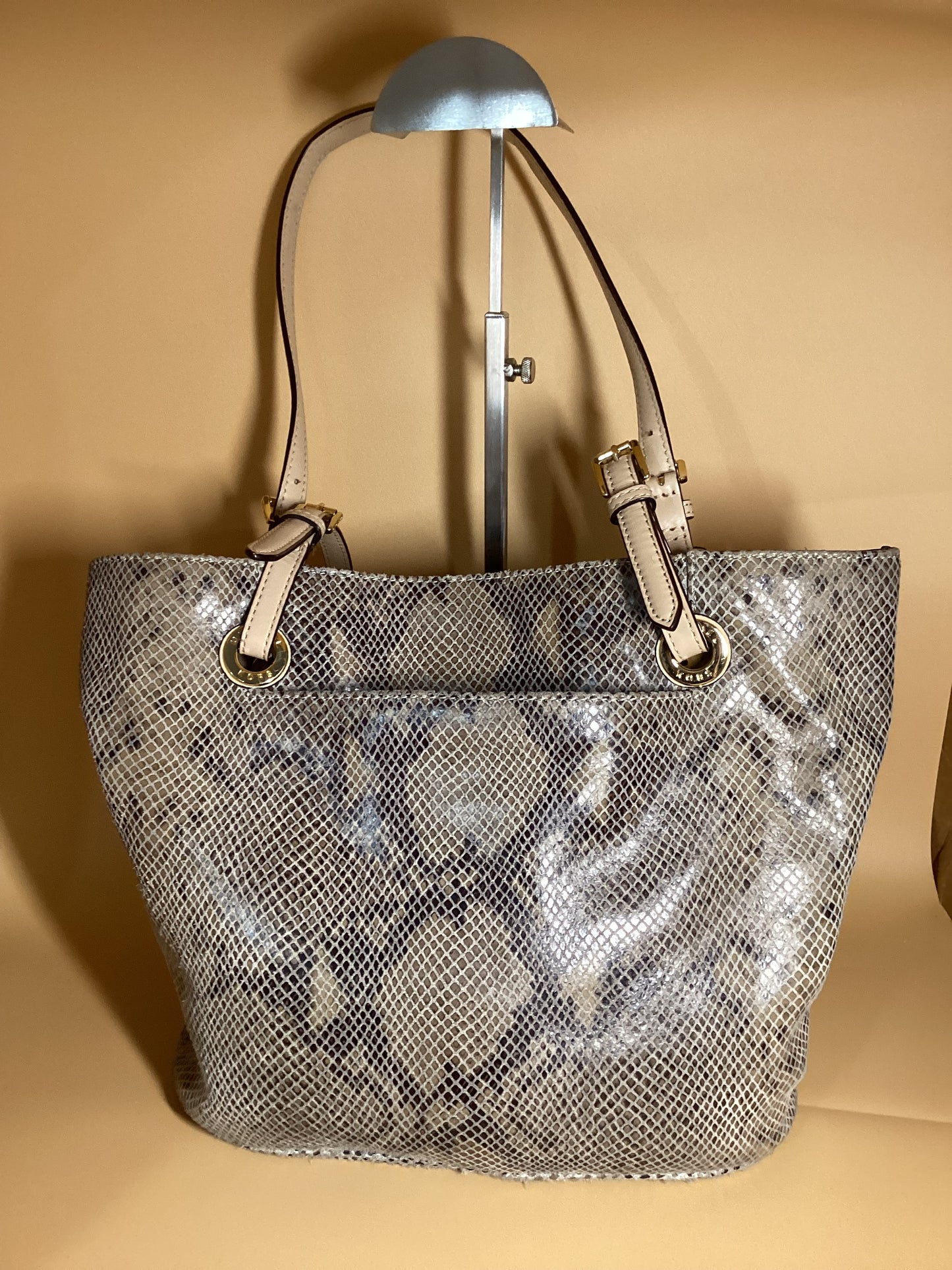 MICHAEL KORS PRELOVED #105