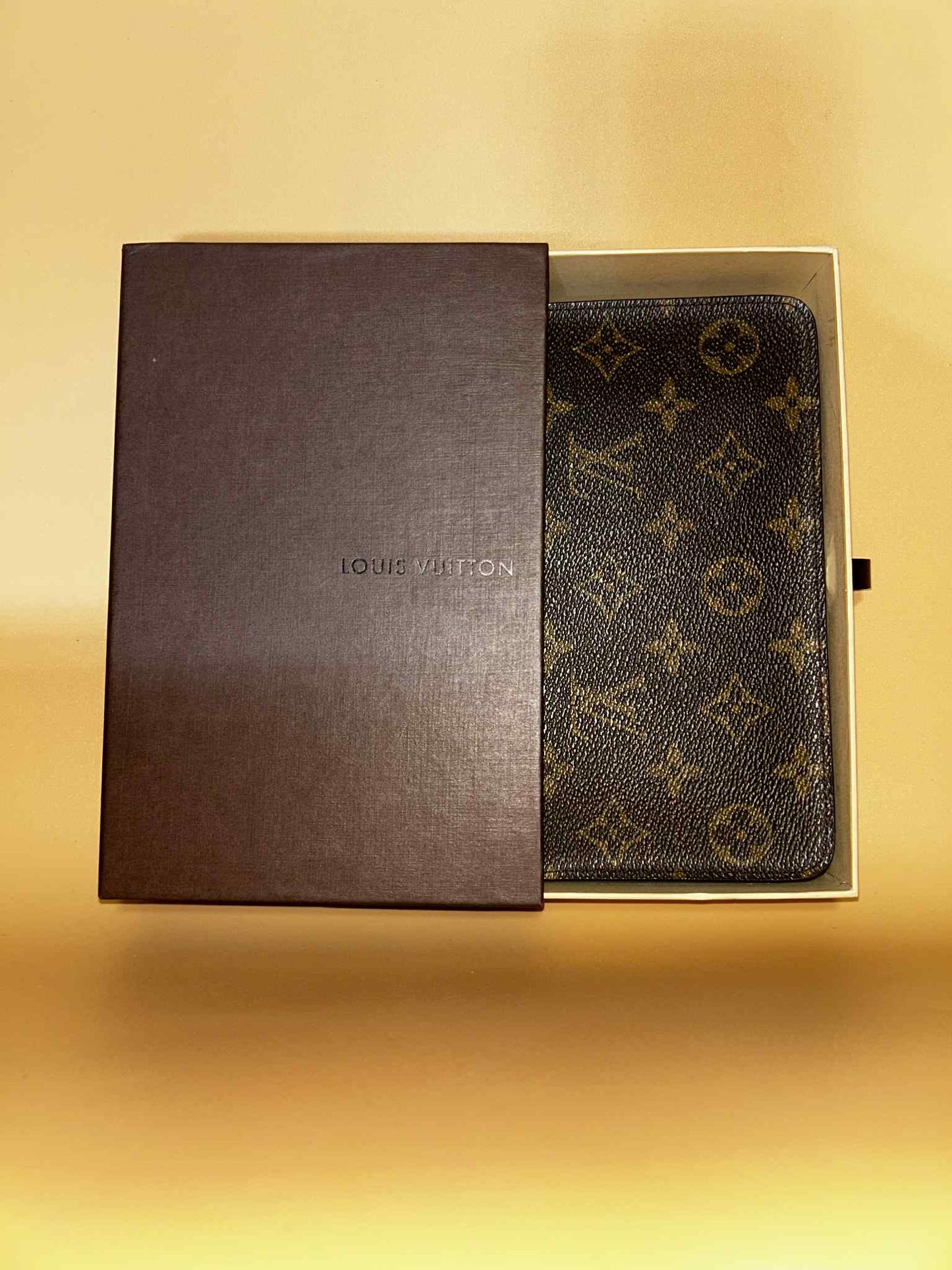 Louis Vuitton #136 preloved