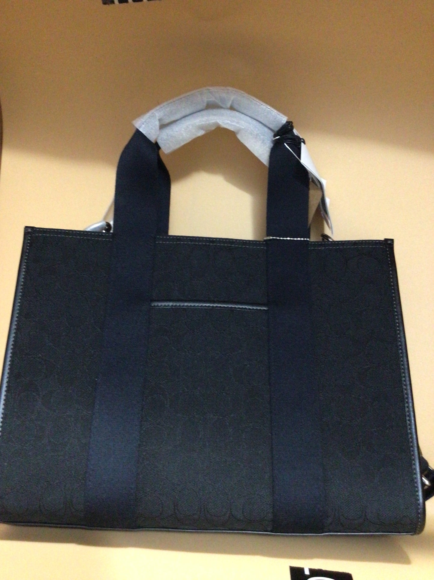 Coach tote black#436