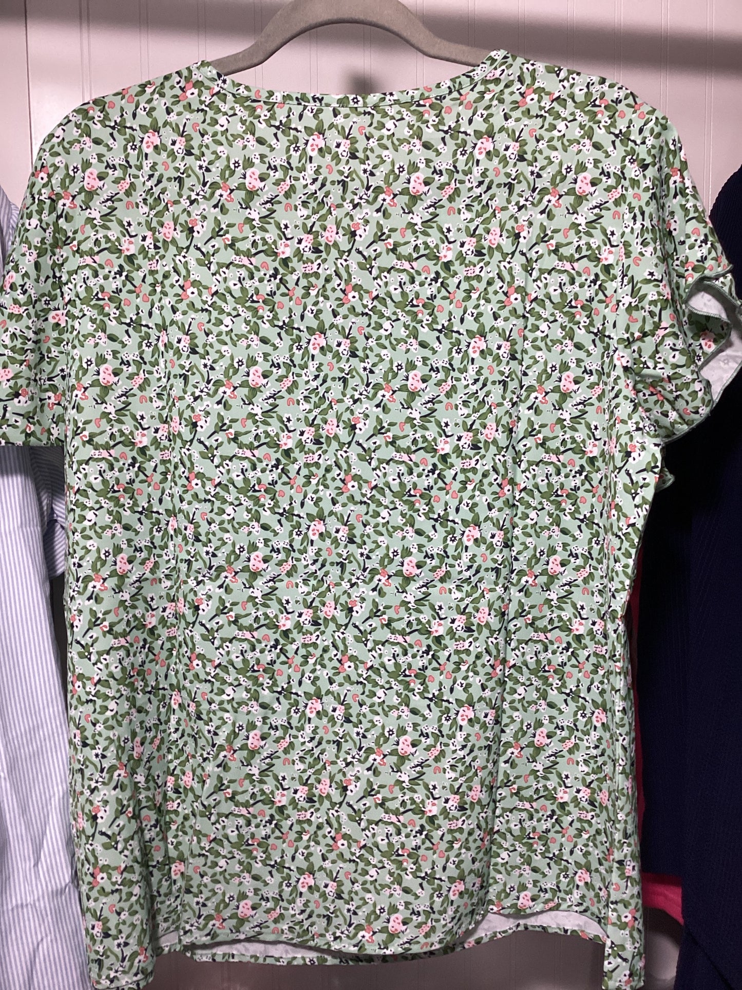 Blusa verde modelo #1