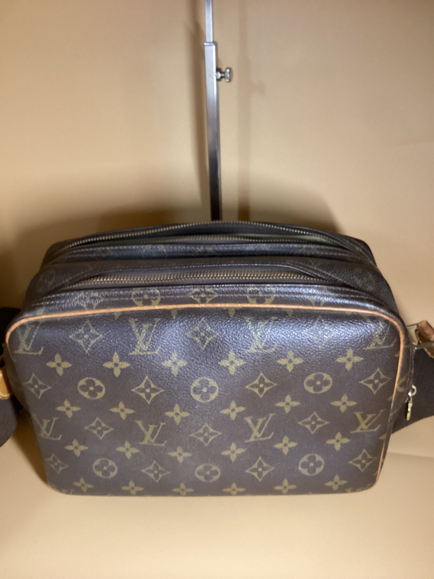 LV MONOGRAM REPORTER CROSSBODY UNISEX BAG PRELOVED #97