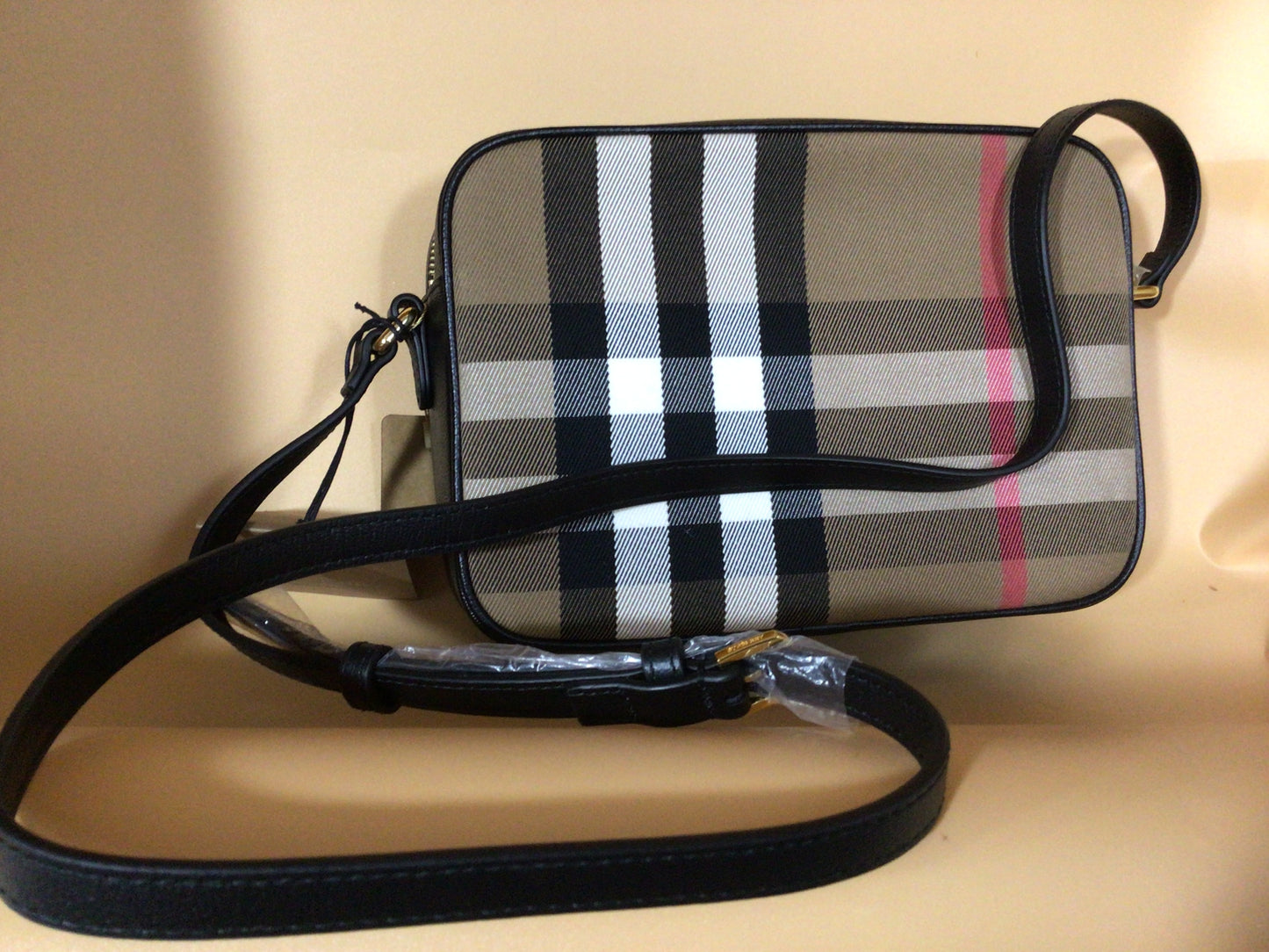 Burberry camera bag nova check #444