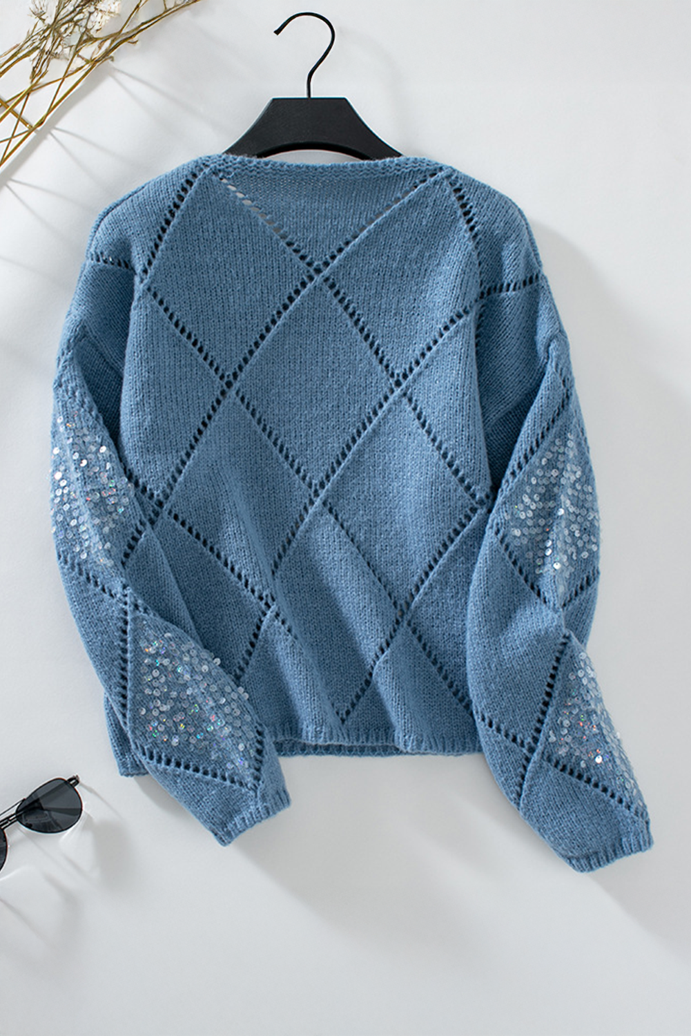 BLUE SWEATER #115