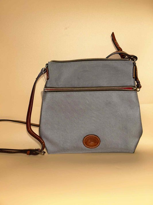 Dooney & Bourke #194 preloved