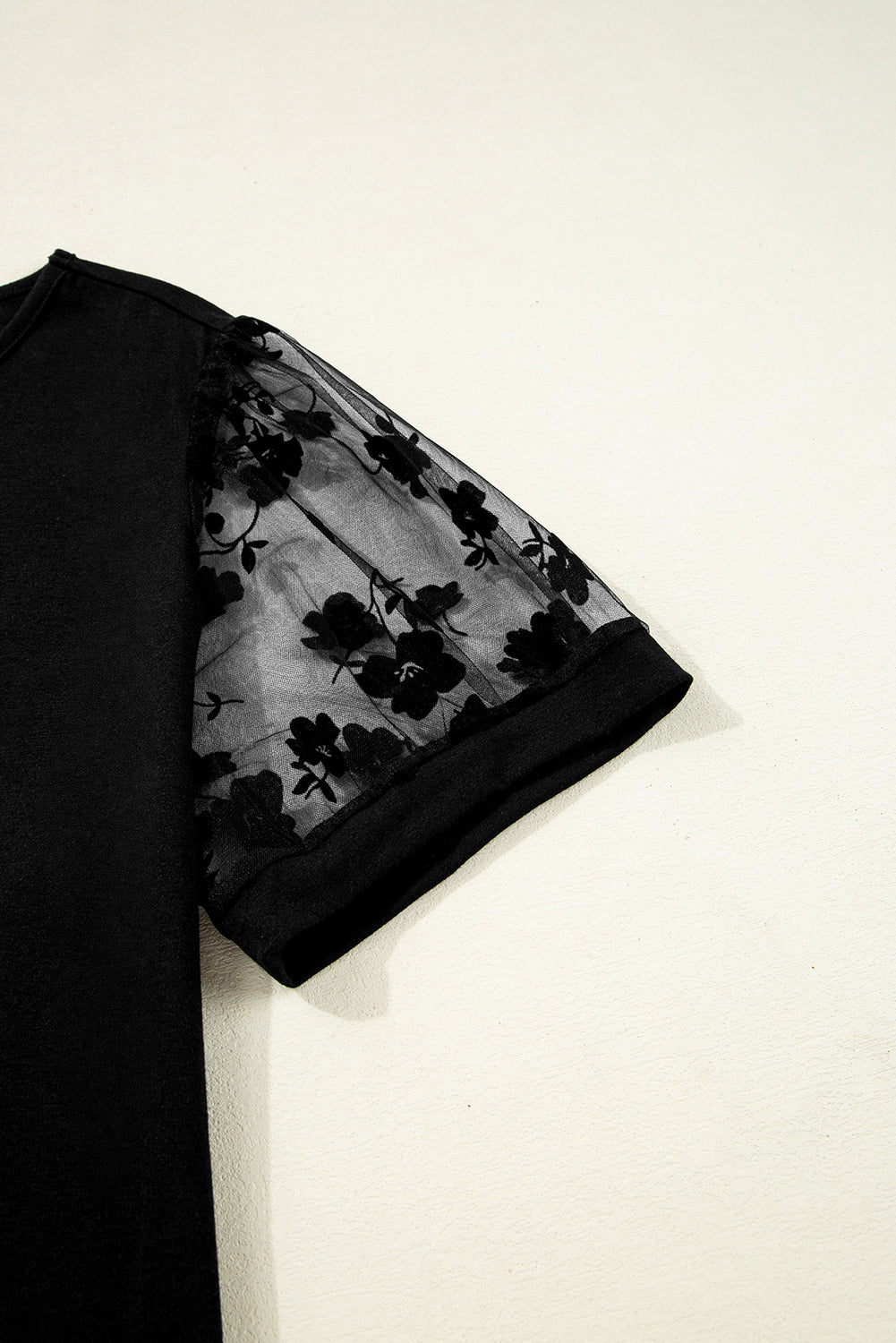 Black Floral Mesh Patchwork Loose V Neck Plus Size T Shirt #260