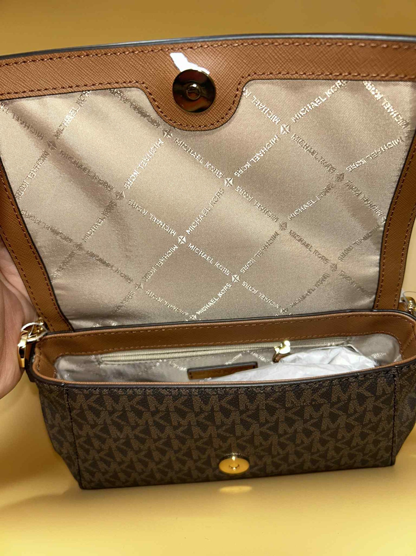 Michael Kors #179 New
