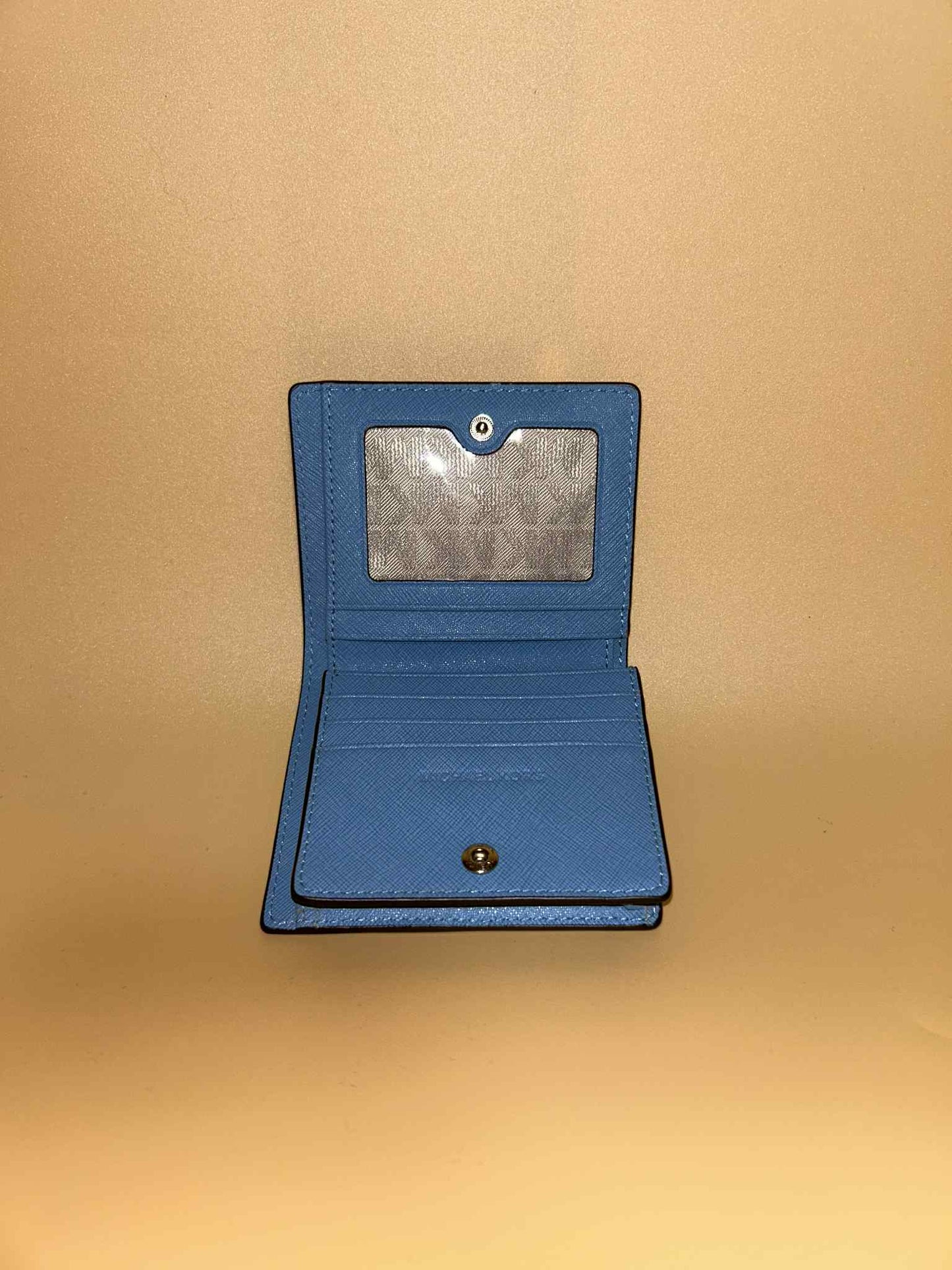 Michael Kors #207 preloved