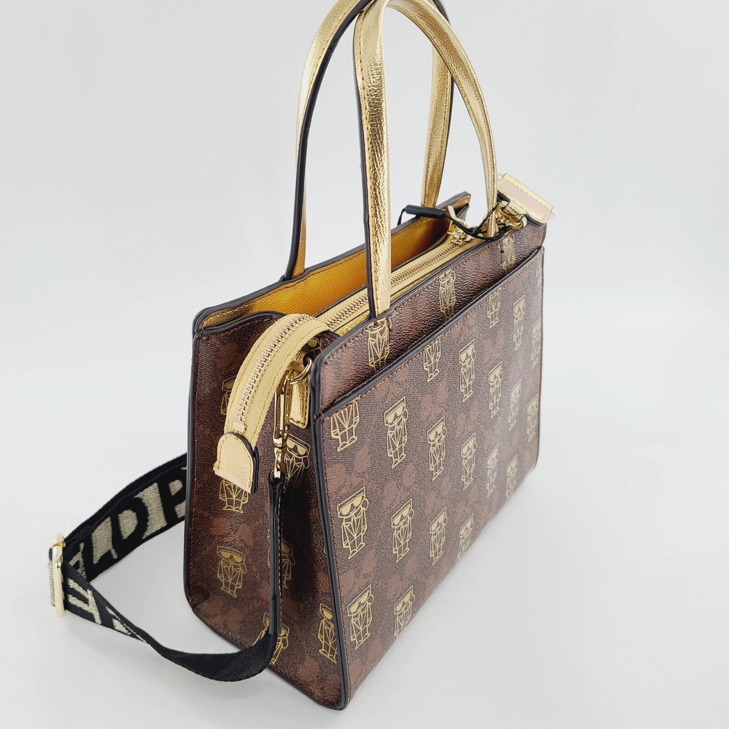 Karl Lagerfeld #327 New