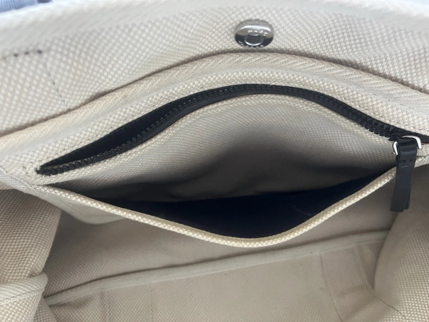 Marc Jacobs #119 preloved